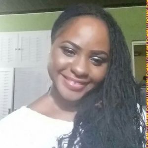 Meet your Posher, Simone